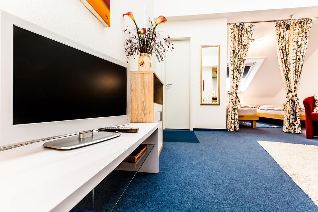 Apartment Relax Merheim Köln